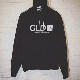 Changing the Element Hoodie in Black