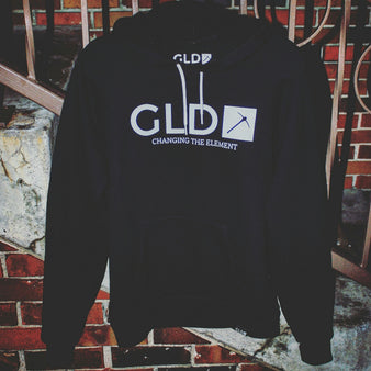 Changing the Element Hoodie in Black