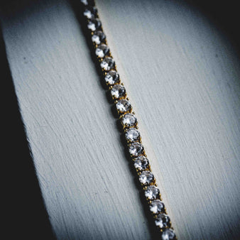 Round Cut Tennis Bracelet in Yellow Gold