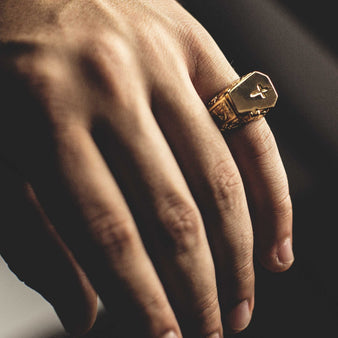 Coffin Ring